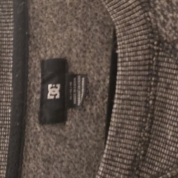Black gray sweater DC Medium - Picture 4 of 4